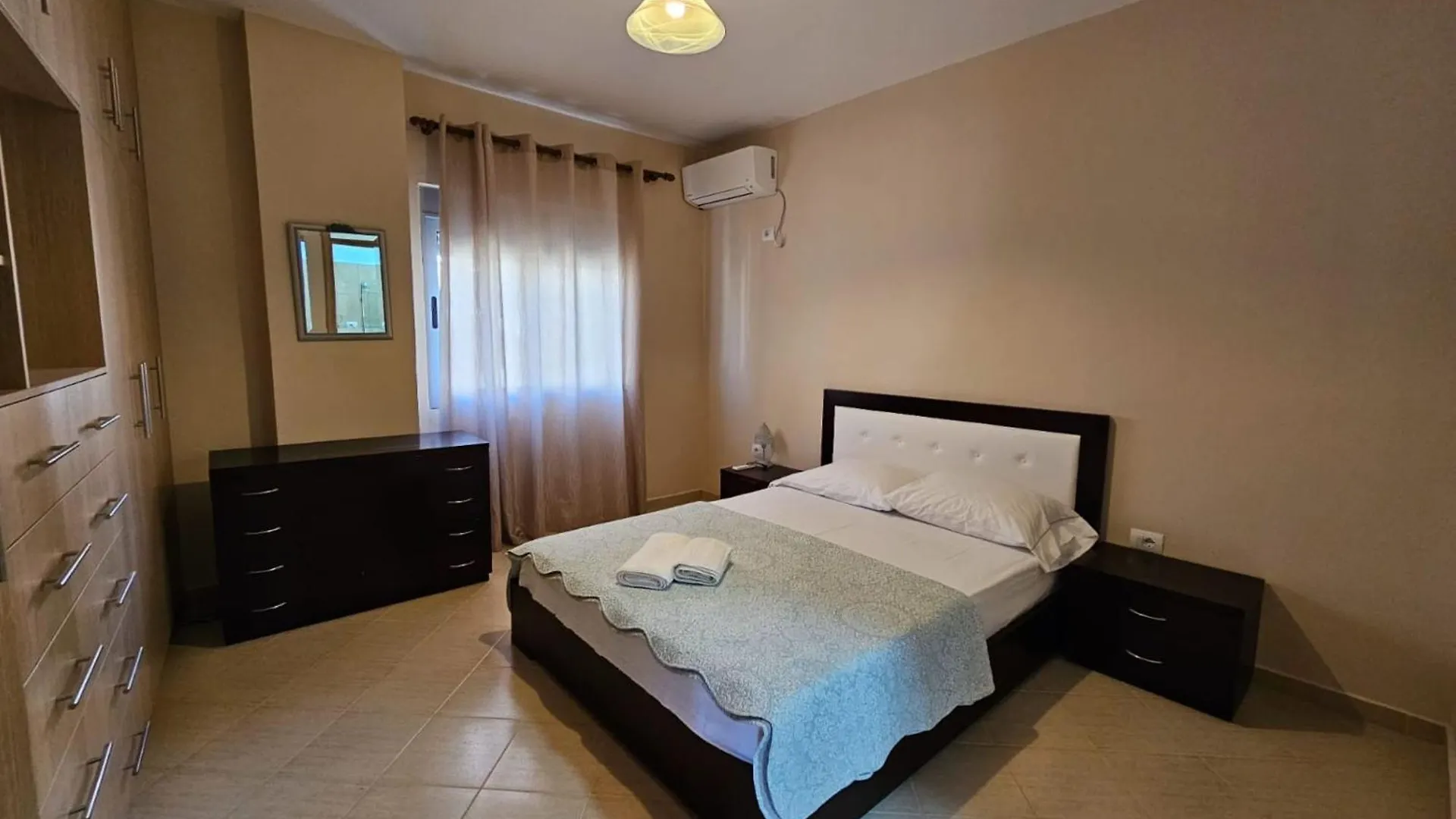 Albania Dream Holidays Accommodation Saranda