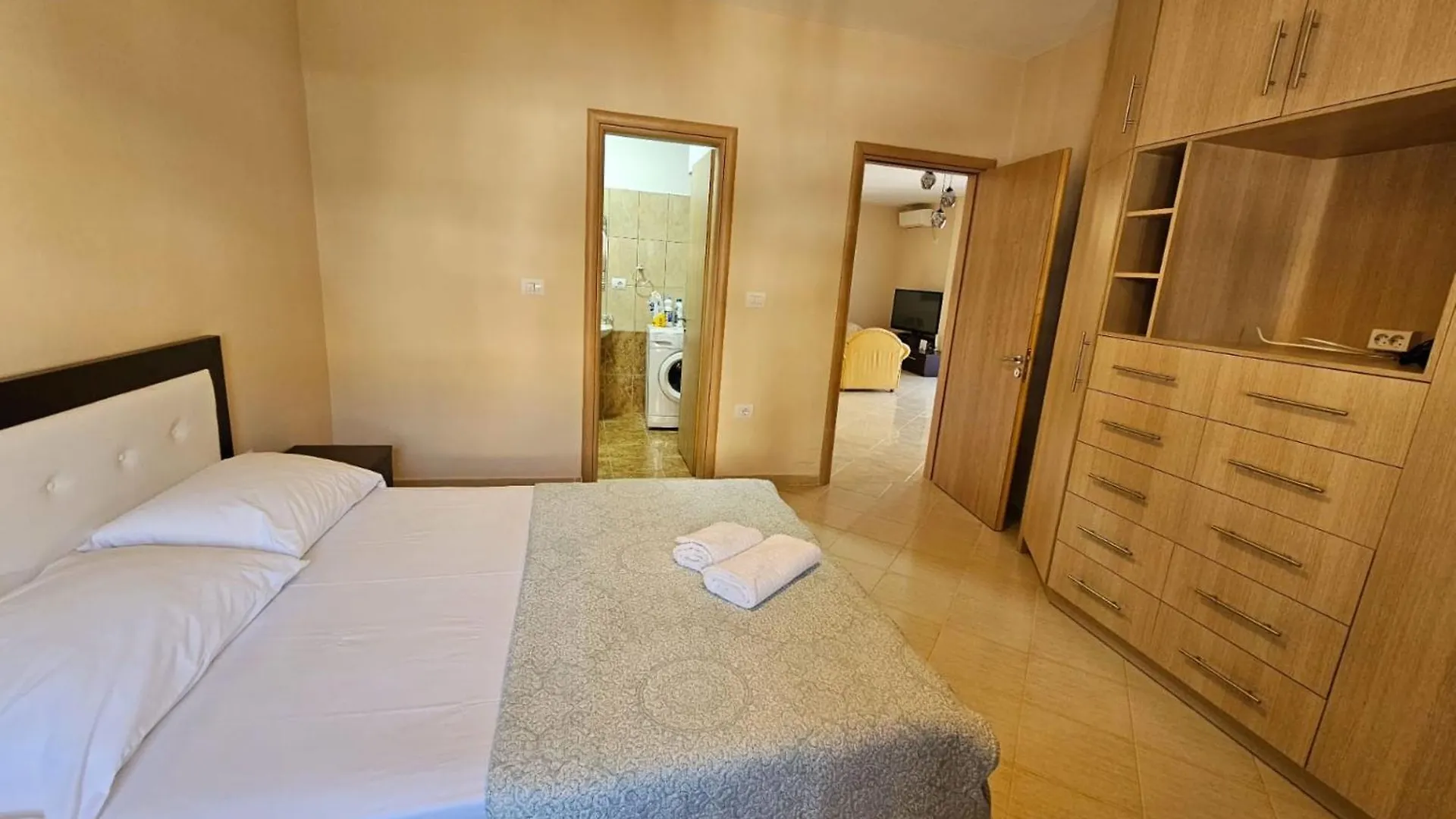 Albania Dream Holidays Accommodation Saranda 0*,
